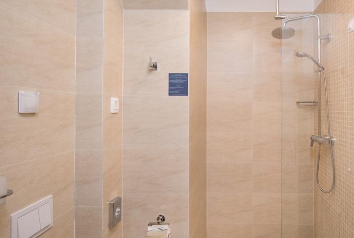 cazare-apartament-aproape-de-centrul-vechi-bucuresti-1 cazare-apartament-aproape-de-centrul-vechi-bucuresti-1