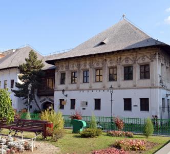 manuc's inn bucharest old city center